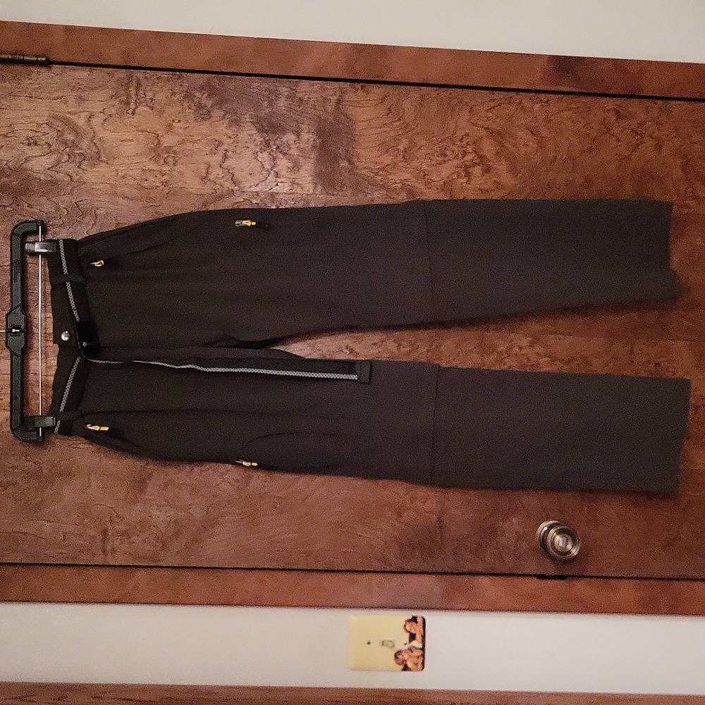 Italian Sports Design Convertible pants/shorts S tags (NWT) - Picture 3 of 16